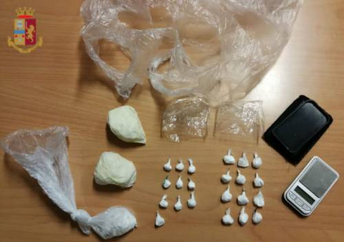 Spaccio di droga da Tor Bella Monaca a Corviale: 11 arresti